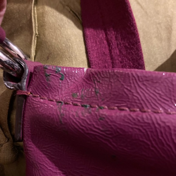 Coach Daisy Liquid Gloss Pocket tote in Berry. Used: 50$ obo CUTE!! - Picture 7 of 7